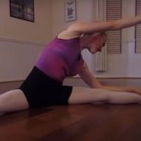 VIDEO: Melanie Hawkes Seeley Hosts Online Kids Ballet Class