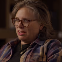 Video: Playwright Stephanie Alison Walker Talks ADIRONDACK CHAIR CIRCLE at Steppenwolf