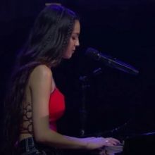 VIDEO: Olivia Rodrigo Shares 'drivers license ' Performance Video