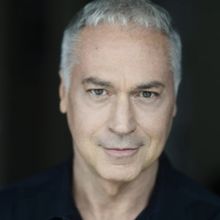 Tom Hewitt to Star in ANOTHER MEDEA at Red Bull Theater