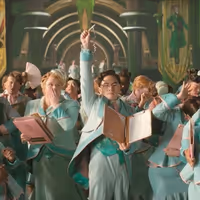 Video: Behind the Scenes of WICKED: FOR GOOD with Bowen Yang and Bronwyn James Video