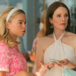 Photos/Video: Julianne Moore Stars in First Look at Netflix's SIRENS