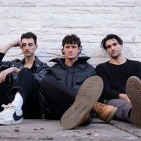 Minneapolis Indie-Rock Trio YAM HAUS Release New Single 'Rafters'