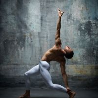 Mikhailovsky Ballet's Adrian Blake Mitchell Hosts 'Dance Talks' & Master Class For…