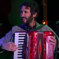 VIDEO: Josh Groban & Joseph Gordon-Levitt Face Off in Instrument Challenge on THAT'S…