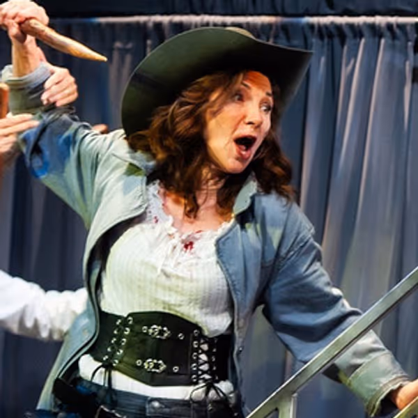 Video: DRACULA: A FEMINIST REVENGE FANTASY, REALLY at San Francisco Playhouse - Broadway Theater Video