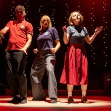John Godber's Northern Soul Comedy  DO I LOVE YOU? Arrives in Manchester