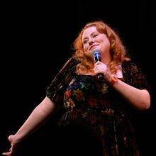 Review: AMY GLEDHILL: MAKE ME LOOK FIT ON THE POSTER, Soho Theatre