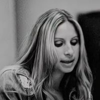 VIDEO: Barbra Streisand Duets With Willie Nelson on 'I'd Want It To Be You'