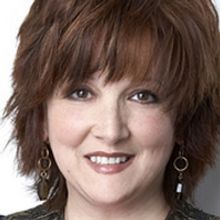 BWW Interview: COME FROM AWAY Cast Member Julie Johnson