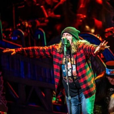 Review: BEAUTIFUL SCARS at the National Arts Centre