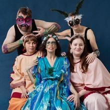 The Queensland Shakespeare Ensemble Performs A MIDSUMMER NIGHT'S DREAM