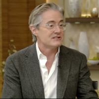 VIDEO: Kyle MacLachlan Talks CAROL'S SECOND ACT on LIVE WITH KELLY AND RYAN