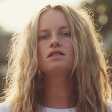 Video: Abby Hamilton Debuts New Music Video for 'Soccer Field'