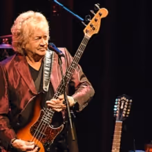 John Lodge Releases New Single 'In These Crazy Times (Isolation mix)'