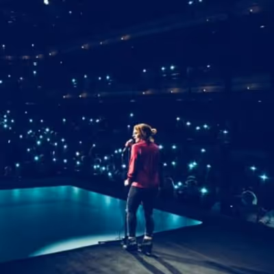 Interview: 'Forget The Small Talk': Sara Barron In Celebration Of Her 25 Years With THE MOTH