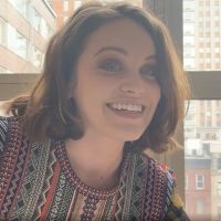Living Room Concerts: WICKED's Lindsay Pearce Sings 'Waving Through a Window'