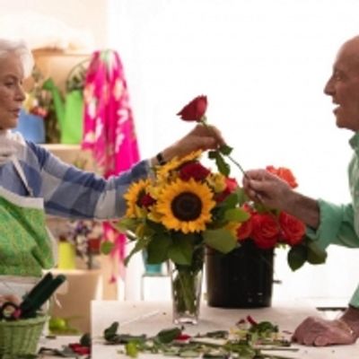 BWW Review: QUEEN BEES at Sedona International Film Festival