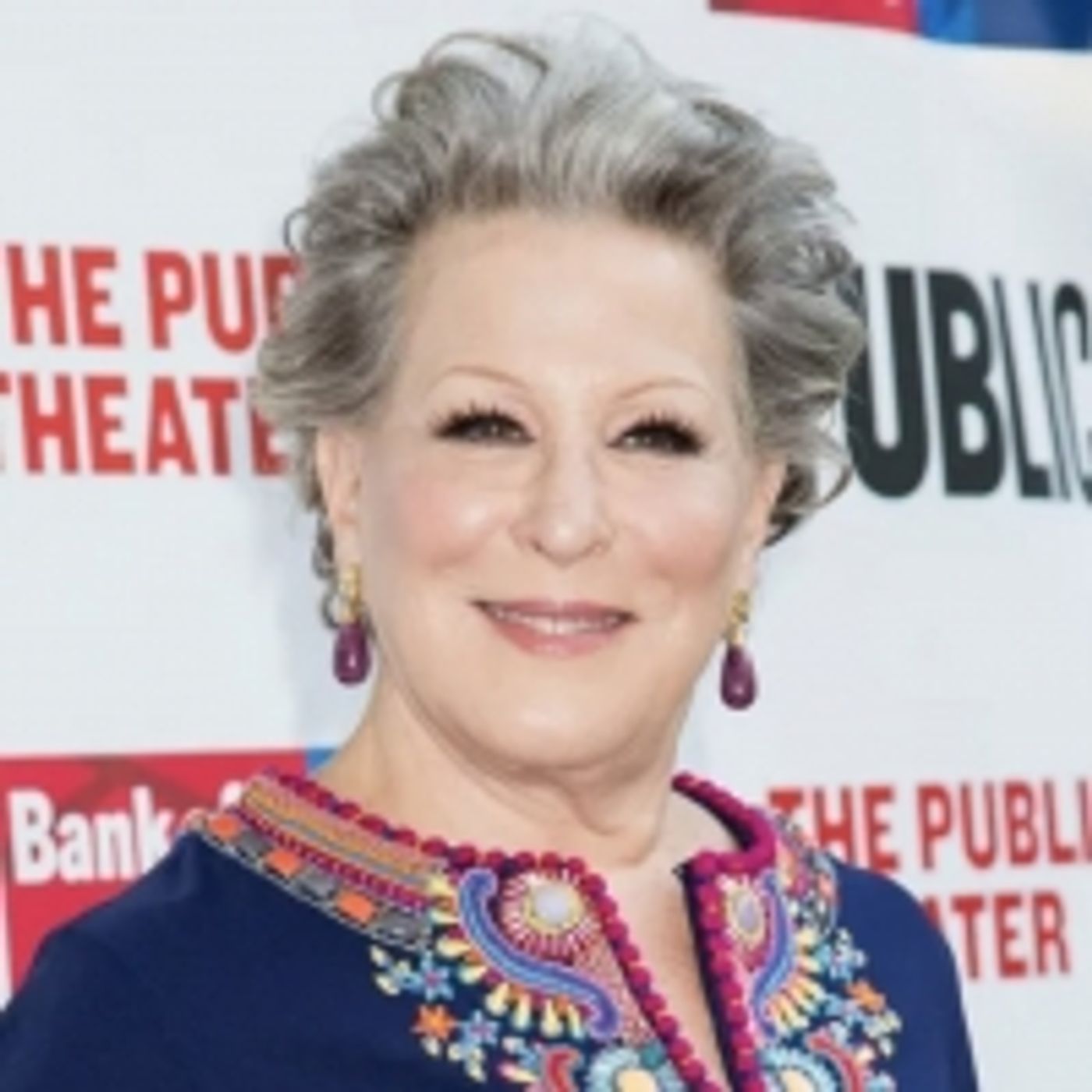 Wake Up With BWW 2/23: Bette Midler on Why Her Time on Stage is Over, and More!  Image