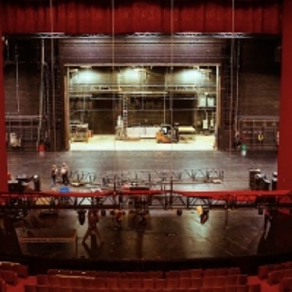 VIDEO: The Kennedy Center Sets the Stage For A TIME TO SING: An Evening with Renée Fleming and Vanessa Williams - Broadway Theater Video