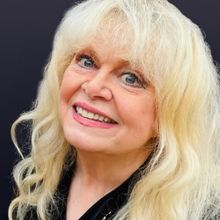 Sally Struthers to Star in RAPUNZEL AND HER HOLIDAY WISH at The Laguna Playhouse this
