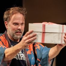 Review: THE GIFT, Park Theatre