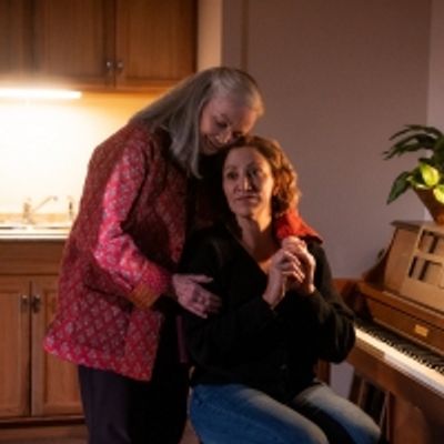 VIDEO: Watch Highlights of Edie Falco & More in MORNING SUN