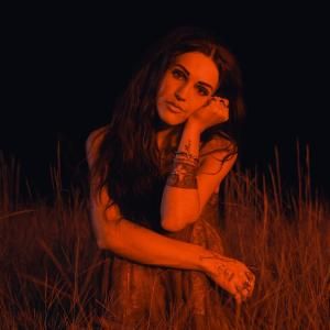 Julie Eddy Releases New Single MARS