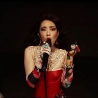 VIDEO: Rina Sawayama Performs 'XS' on THE TONIGHT SHOW Video
