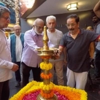 BWW Review: Theatre veteran NASEERUDDIN SHAH reminisces 40 years of his theatre company