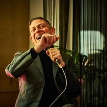 Interview: David Mills Finds Resilience Through Humor in STAY LOST at Pangea