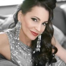 BWW Review: The Sun Comes Out for Singer Sylvia Brooks