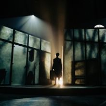 Review: Matt Logan Directs 'Stunning, Powerful, Deeply Moving' THE HIDING PLACE in Na