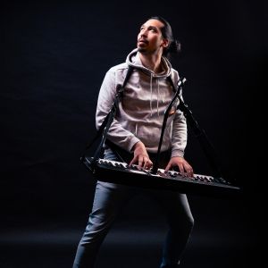 Huge Davies to Embark on Tour With New Show ALBUM FOR MY ANCESTORS (DEAD)