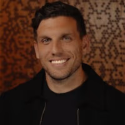 Chris Distefano to Bring Stand-Up Tour to Mohegan Sun's Cabaret Theatre