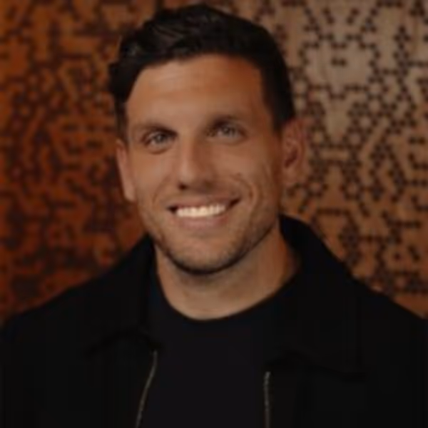 Chris Distefano to Bring Stand-Up Tour to Mohegan Sun's Cabaret Theatre Photo