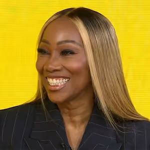 Video: Yolanda Adams Recalls First Meeting with HELL'S KITCHEN Creator Alicia Keys
