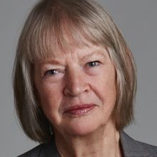 VIOLET AND ME: A MAMA-LOGUE to Play The Palace Theatre This Month