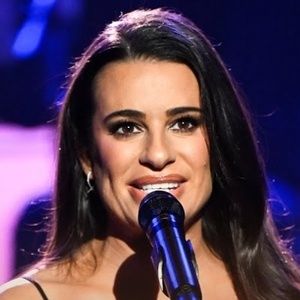 Video: Aaron Tveit, Lea Michele and Nicholas Christopher Perform CHESS Medley on THE…