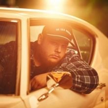 Luke Combs Will Musical Guest on SATURDAY NIGHT LIVE