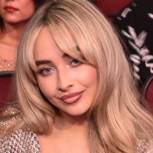 Sabrina Carpenter to Release Christmas EP Next Week; 'Fruitcake' to Feature Five New Holiday Songs