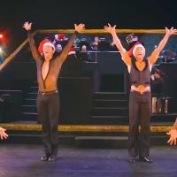 VIDEO: CHICAGO in Mexico Cast Members Perform 'Jingle Bell Rock'
