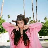 WALLICE Shares Song/Video for Title Track 'Off The Rails'