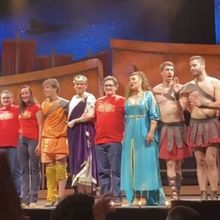 VIDEO: Noche de estreno de EL AROMA DE ROMA en Madrid