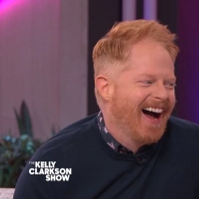 VIDEO: Jesse Tyler Ferguson Talks Fatherhood on THE KELLY CLARKSON SHOW