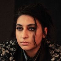 VIDEO: Arooj Aftab Releases 'Udhero Na' Live Performance from London Featuring…