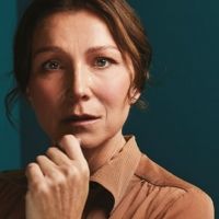 BWW REVIEW: Virginia Woolf's Famous Lectures Published As A ROOM OF ONE'S OWN Are Adapted for the Stage With A Bold Blend Of Monologue And Imagery.