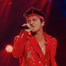 Review: Bruno Mars Gives Vancouver a Night to Remember on THE ROMANTIC TOUR