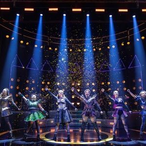 Review: SIX - National Tour, Germany