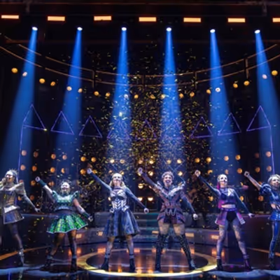 Review: SIX - National Tour, Germany